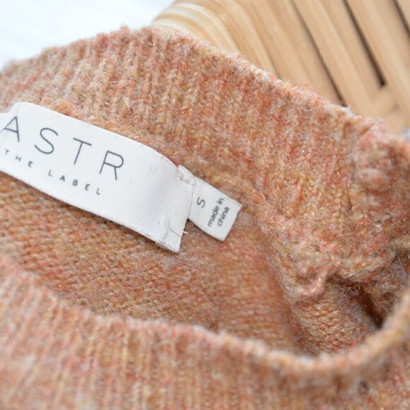 ASTR The Label Nicola Puff Sleeve Sweater In Apricot Sz S - Picture 7 of 9